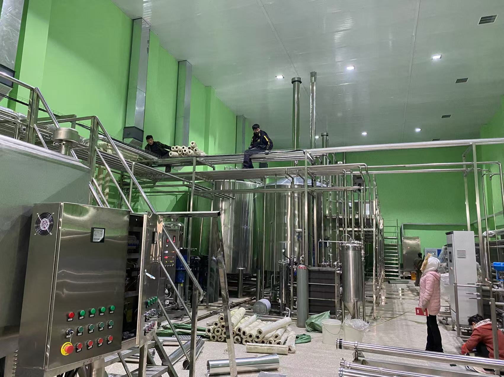 柏乡精酿啤酒设备厂—精酿啤酒设备制造:传承工艺与创新科技的交融